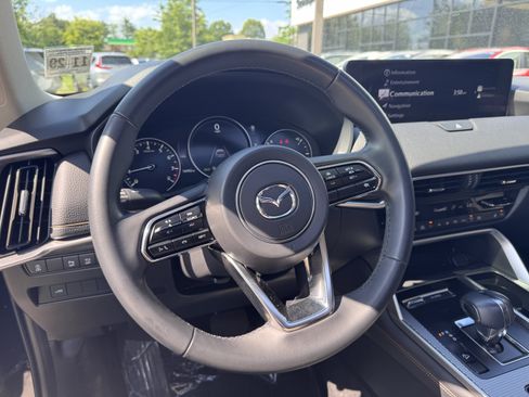 Certified 2025 MAZDA CX-90 3.3 Turbo w/ Preferred Package AWD/4WD image 13