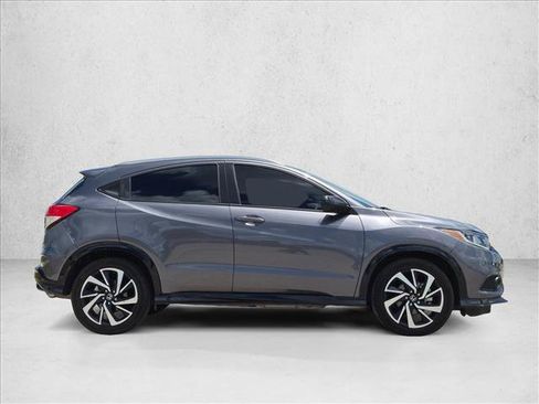 Used 2019 Honda HR-V Sport image 4
