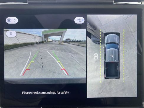 New 2025 Ford F150 Lariat w/ Equipment Group 502A High image 21