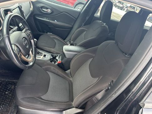 Used 2016 Jeep Cherokee 75th Anniversary image 7