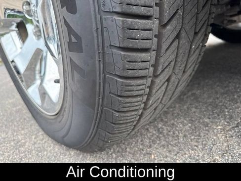 Used 2022 RAM 1500 Big Horn AWD/4WD image 5