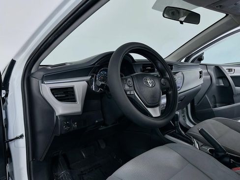 Used 2016 Toyota Corolla LE image 30