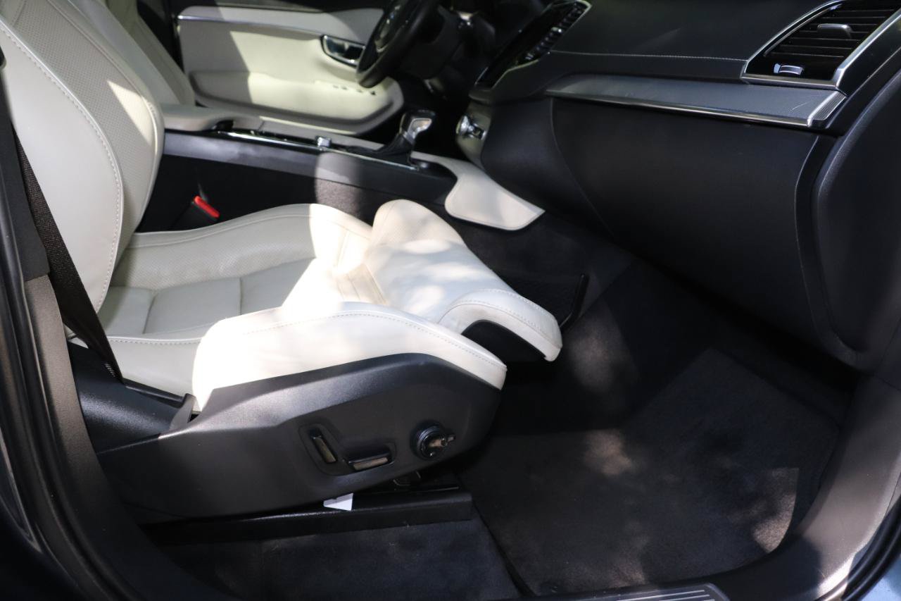 Used 2021 Volvo XC90 T6 R-Design w/ Advanced Package AWD/4WD image 35