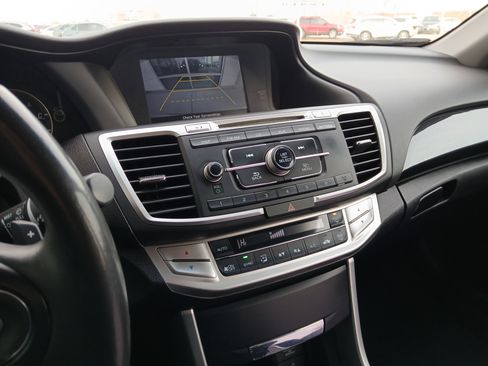 Used 2013 Honda Accord Sport image 12