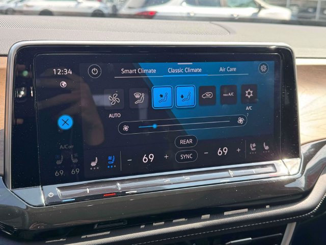 Certified 2026 Volkswagen Atlas SE w/ Panoramic Sunroof Package AWD/4WD image 29
