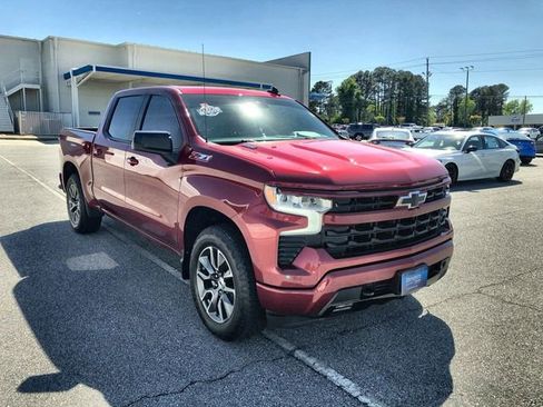 Used 2024 Chevrolet Silverado 1500 RST AWD/4WD image 2
