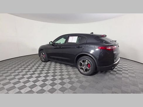 Used 2023 Alfa Romeo Stelvio Sprint RWD image 45