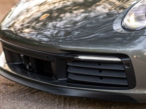 Used 2020 Porsche 911 Carrera 4S w/ Sport Package image 5