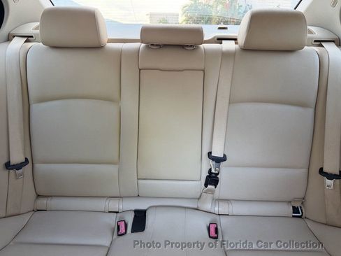 Used 2014 BMW 528i Sedan RWD image 44