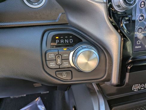 Used 2025 RAM 1500 Laramie w/ Sport Appearance Package AWD/4WD image 26