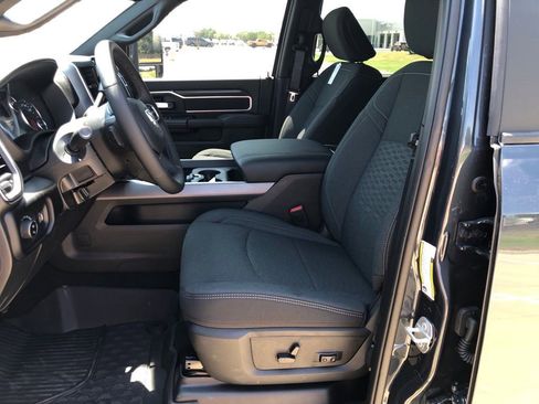 New 2025 RAM 2500 Lone Star image 13