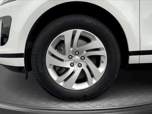 Used 2020 Land Rover Range Rover Evoque S image 9