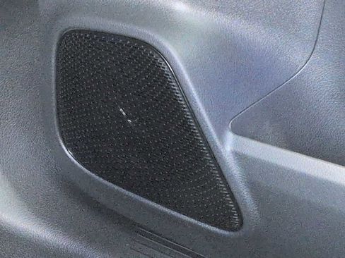 New 2026 Mercedes-Benz GLB 250 4MATIC image 30