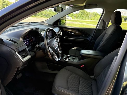 Used 2019 GMC Terrain SLE w/ Infotainment Package I AWD/4WD image 12