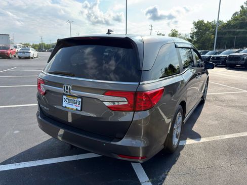 Used 2019 Honda Odyssey EX image 6