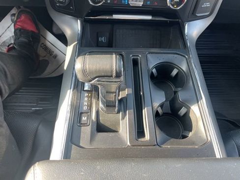 Certified 2022 Ford F150 Lariat w/ Equipment Group 502A High image 28