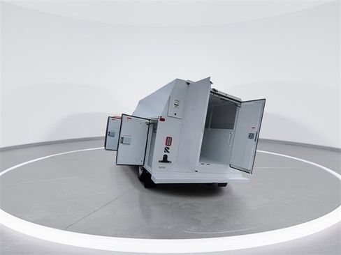 New 2025 GMC Savana 3500 w/ Power Convenience Package image 7