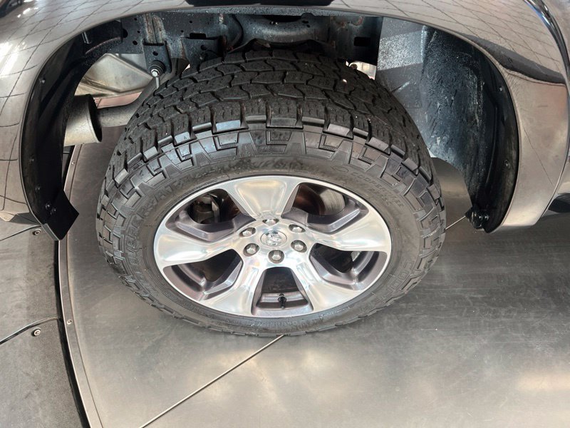 Used 2019 RAM 1500 Laramie w/ Trailer Tow Group AWD/4WD image 7