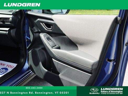 Certified 2025 Subaru Crosstrek 2.0i AWD/4WD image 8
