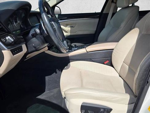 Used 2016 BMW 550i Sedan RWD image 16