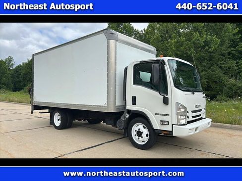 Used 2018 Isuzu NPR RWD image 1