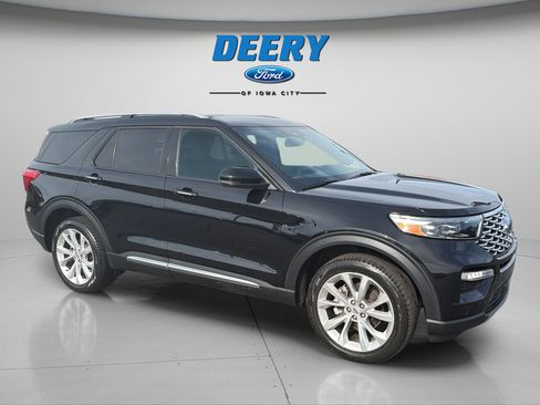 Certified 2023 Ford Explorer Platinum w/ Technology Package AWD/4WD image 13