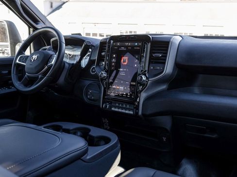 New 2025 RAM 2500 Tradesman image 29