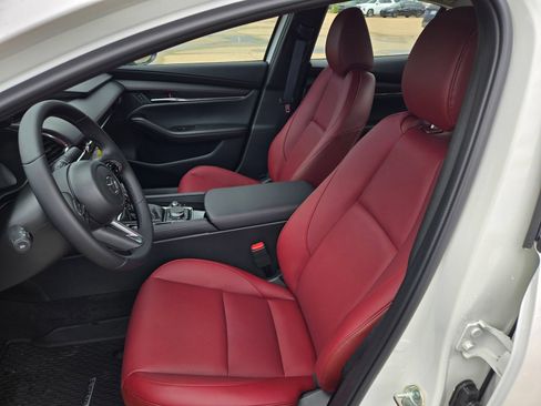 New 2026 MAZDA MAZDA3 Carbon AWD/4WD image 17