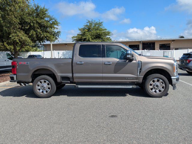 Used 2023 Ford F250 Lariat w/ Tow Technology Package AWD/4WD image 2