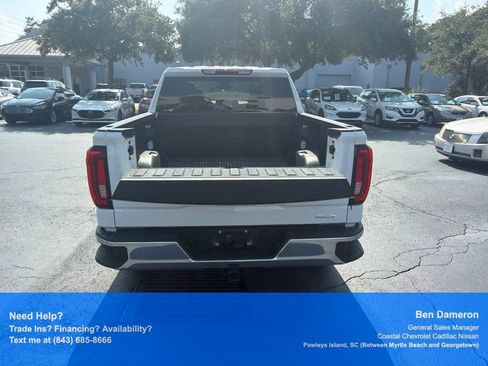 Used 2025 GMC Sierra 1500 SLT RWD image 9