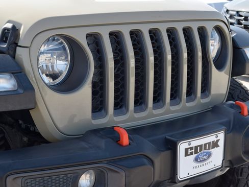 Used 2022 Jeep Gladiator Mojave w/ Trailer Tow Package AWD/4WD image 25