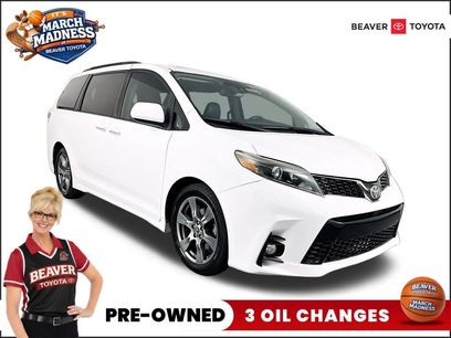 Used 2018 Toyota Sienna SE w/ SE Preferred Package