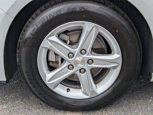 Used 2023 Chevrolet Malibu LT image 30