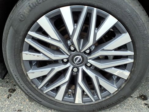 Certified 2023 Nissan Altima 2.5 SV w/ SV Premium Package FWD image 9