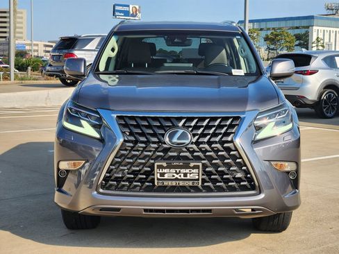 Used 2022 Lexus GX 460 Premium AWD/4WD image 2