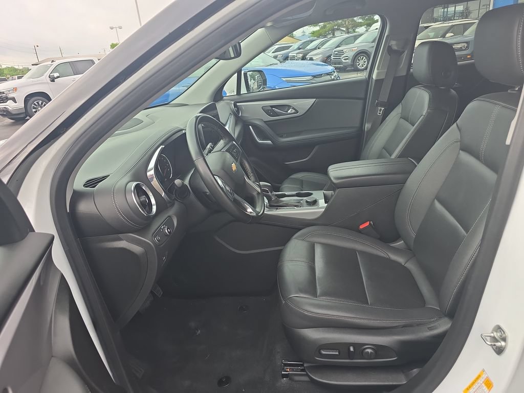 Used 2023 Chevrolet Blazer LT AWD/4WD image 25