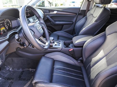 Certified 2023 Audi Q5 e Premium Plus w/ Premium Plus Package image 19