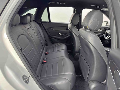 Used 2020 Mercedes-Benz GLC 300 image 40
