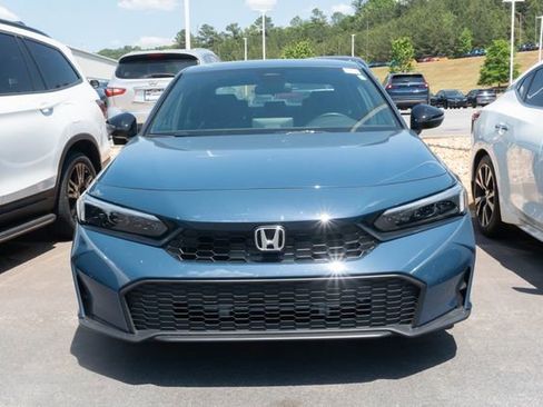 Used 2025 Honda Civic Sport image 2