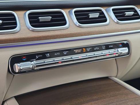 Used 2021 Mercedes-Benz GLE 350 4MATIC image 32