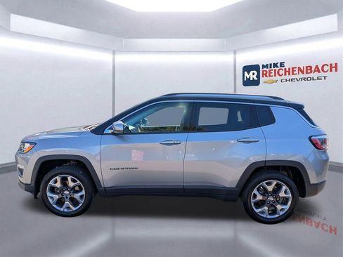 Used 2018 Jeep Compass Limited w/ Navigation Group AWD/4WD image 7