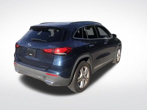 Used 2022 Mercedes-Benz GLA 250 4MATIC image 4