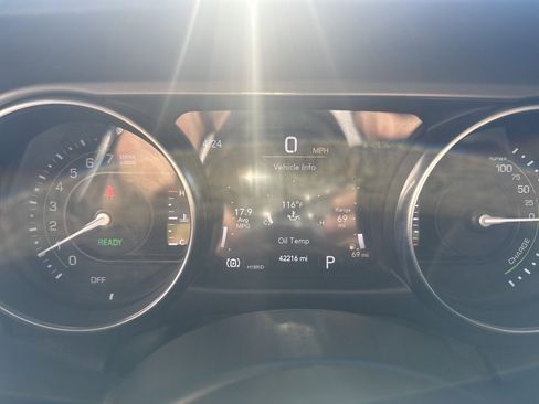 Used 2023 Jeep Wrangler Unlimited w/ Cold Weather Group image 20