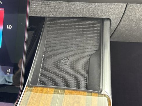 Used 2025 Cadillac Escalade Sport Platinum w/ LPO, Floor Liner Package AWD/4WD image 13
