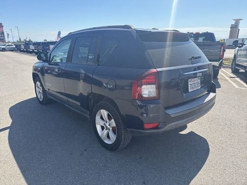 Used 2016 Jeep Compass Sport w/ Power Value Group image 4