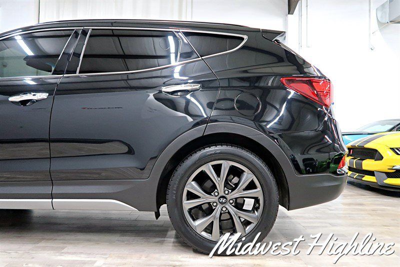 Used 2017 Hyundai Santa Fe Sport AWD/4WD image 16