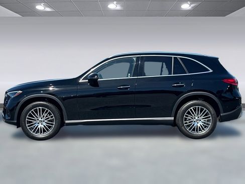 Certified 2024 Mercedes-Benz GLC 300 4MATIC image 2
