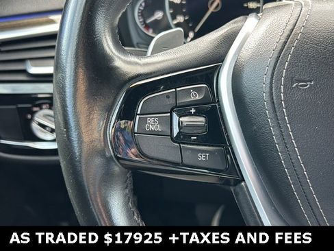 Used 2019 BMW 530i w/ Premium Package image 21