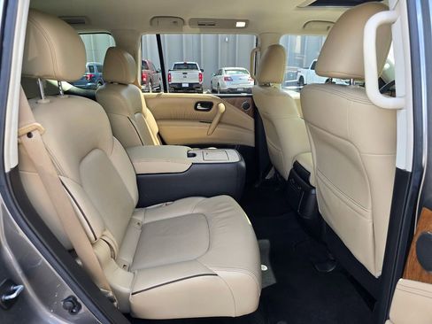Used 2021 Nissan Armada SL w/ Captain's Chairs Package RWD image 11