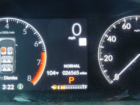 Used 2025 Honda Pilot Sport image 12